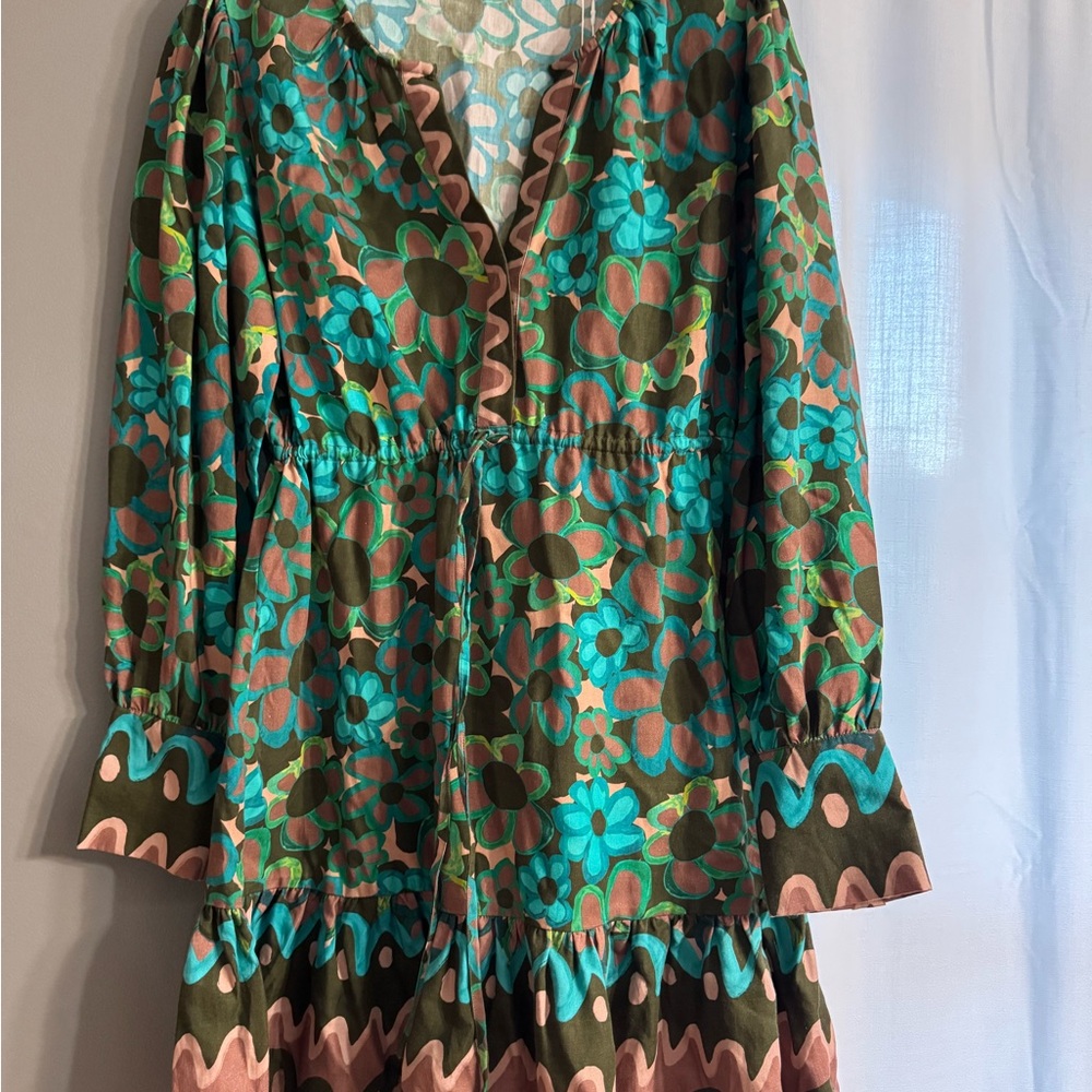 Floral Patterned Dress with V-Neck
